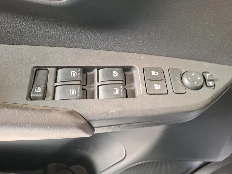 2024 Toyota Yaris  Y 