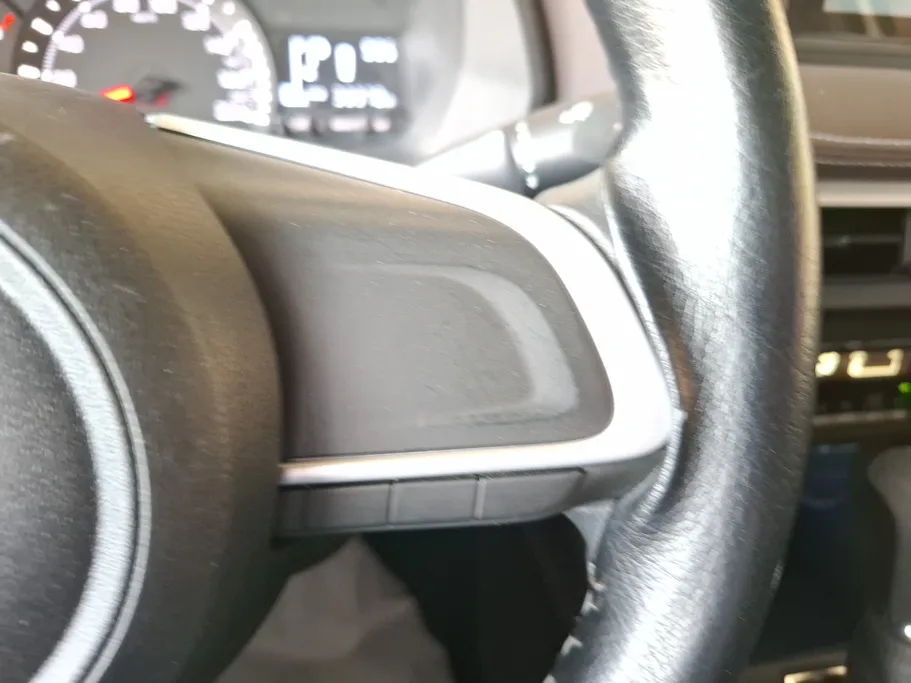 2024 Toyota Yaris  Y 
