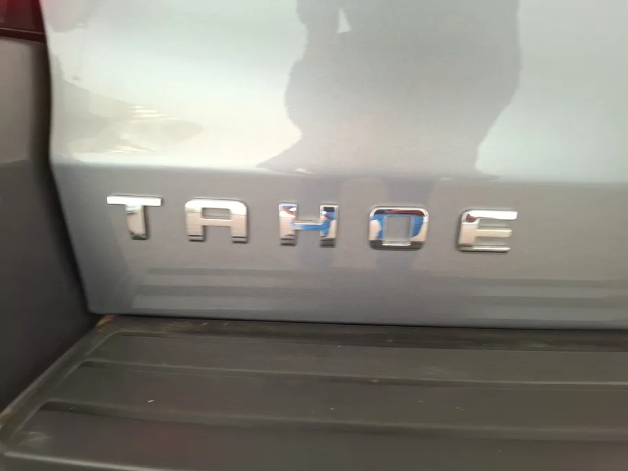 2020 Chevrolet Tahoe LS 