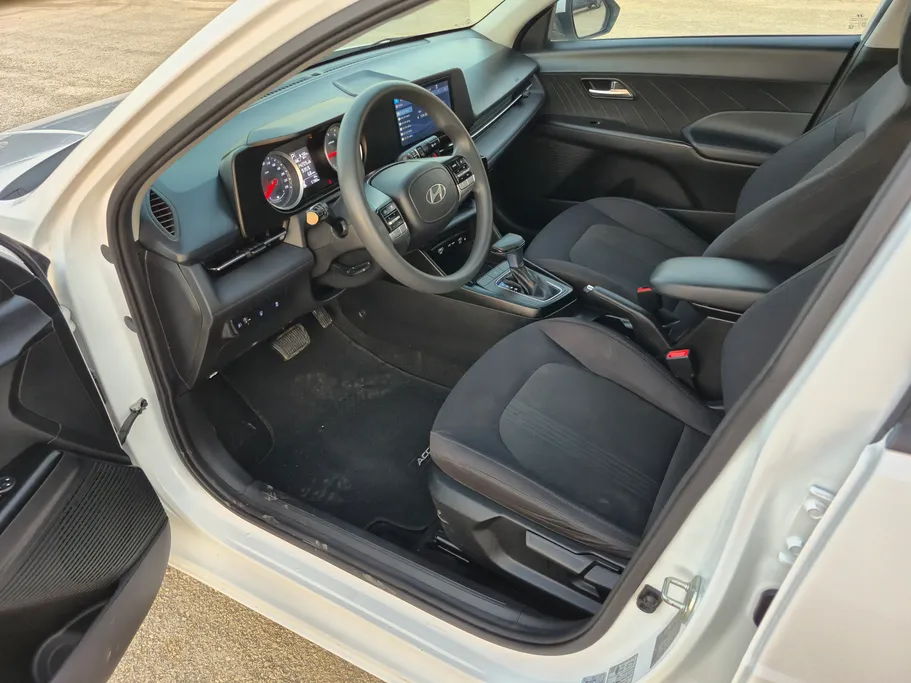 2024 Hyundai Accent Fleet 