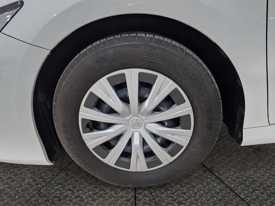2023 Toyota Camry  LE 