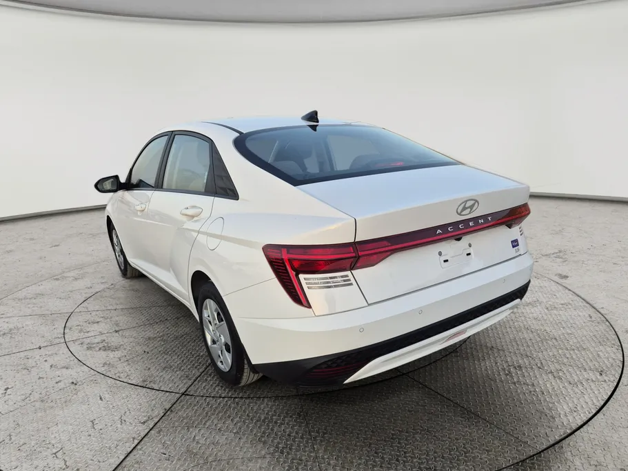 2025 Hyundai Accent Fleet 
