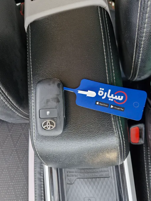 تويوتا فيلوز GLX 2024 