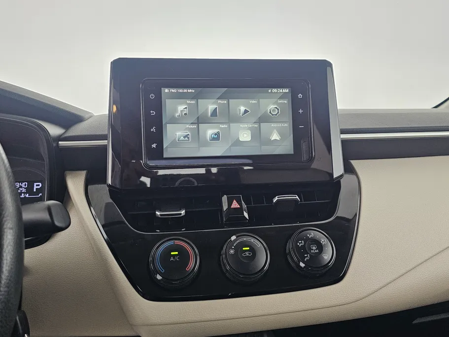 2024 Toyota Corolla XLI 