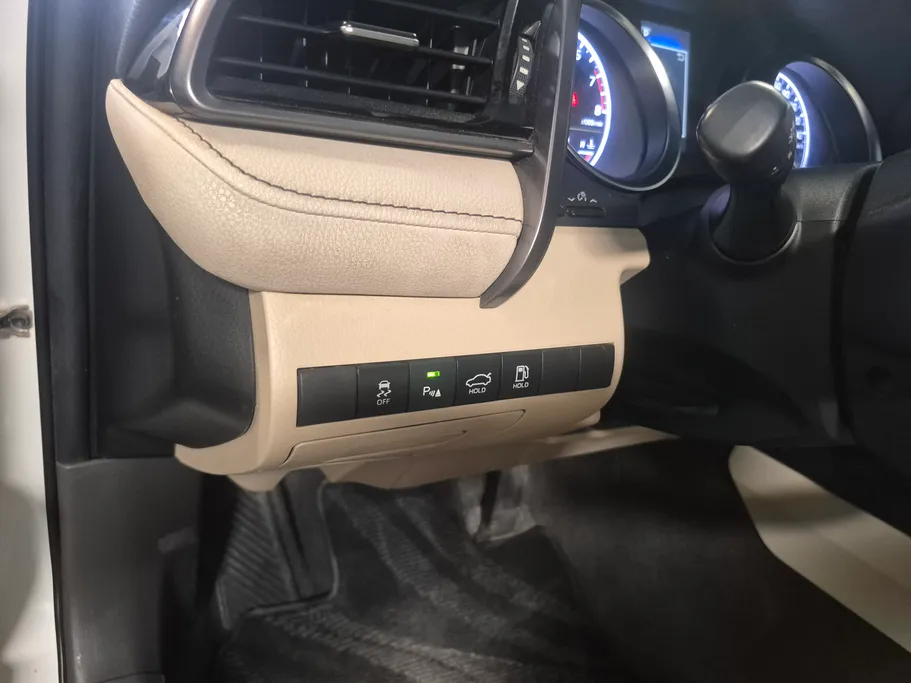 2024 Toyota Camry  LE 