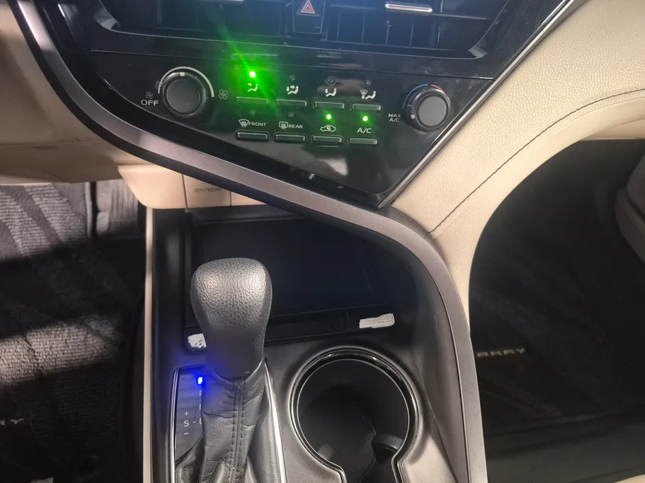 2024 Toyota Camry  LE 