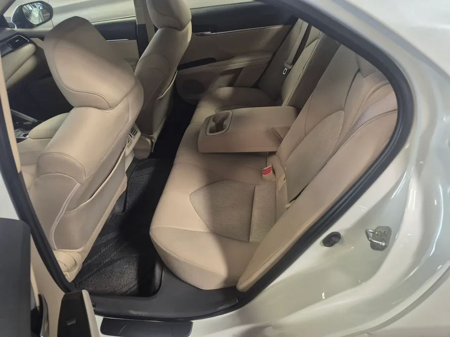 2024 Toyota Camry  LE 