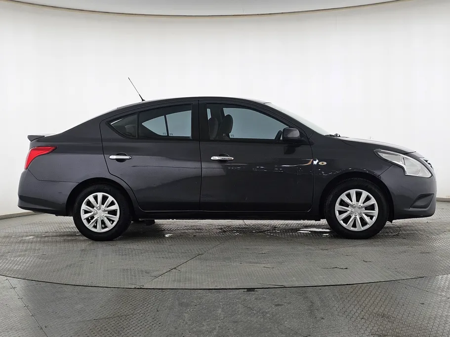 2022 Nissan Sunny Classic 