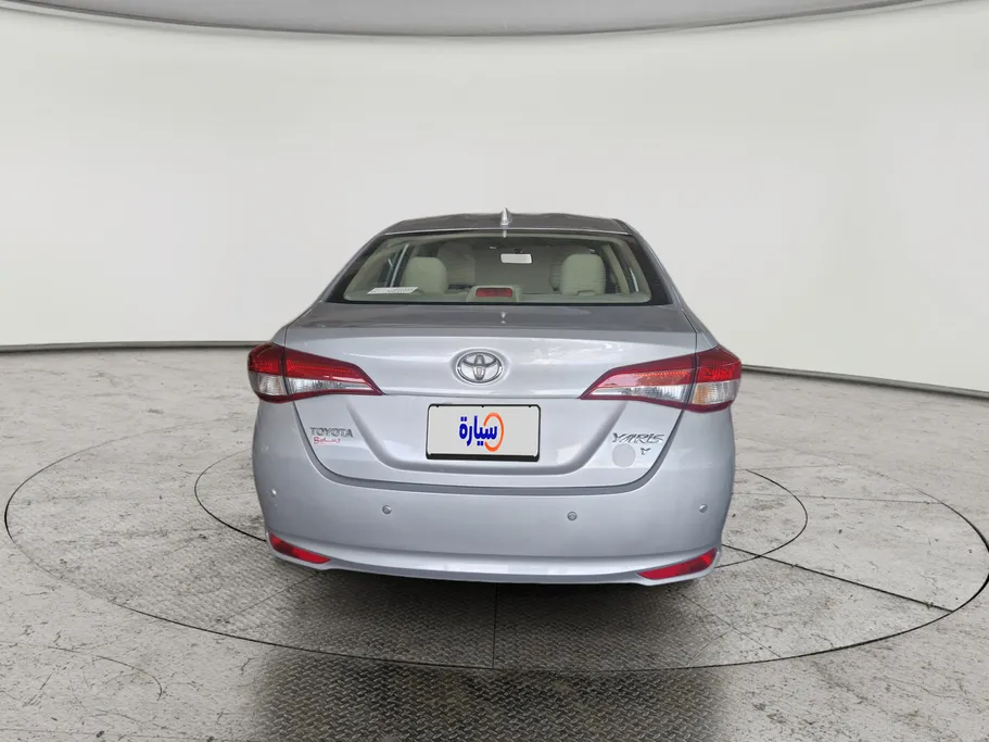 2021 Toyota Yaris  Y 