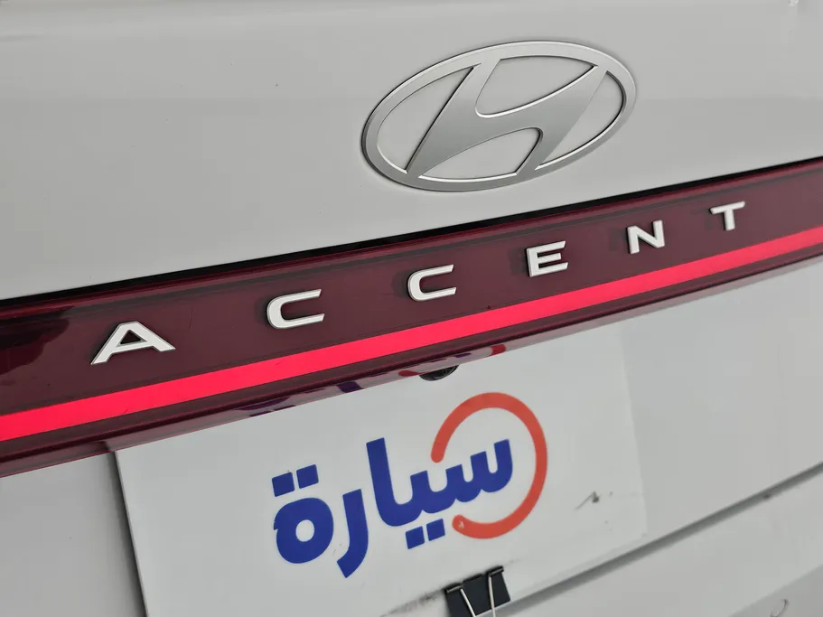 2024 Hyundai Accent Smart 