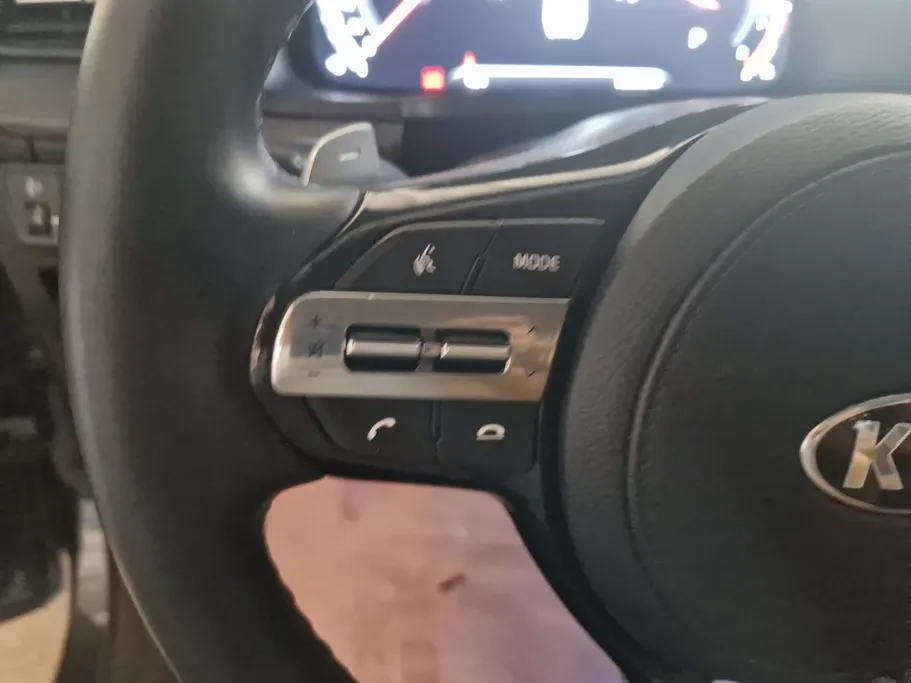 2021 Kia K7  