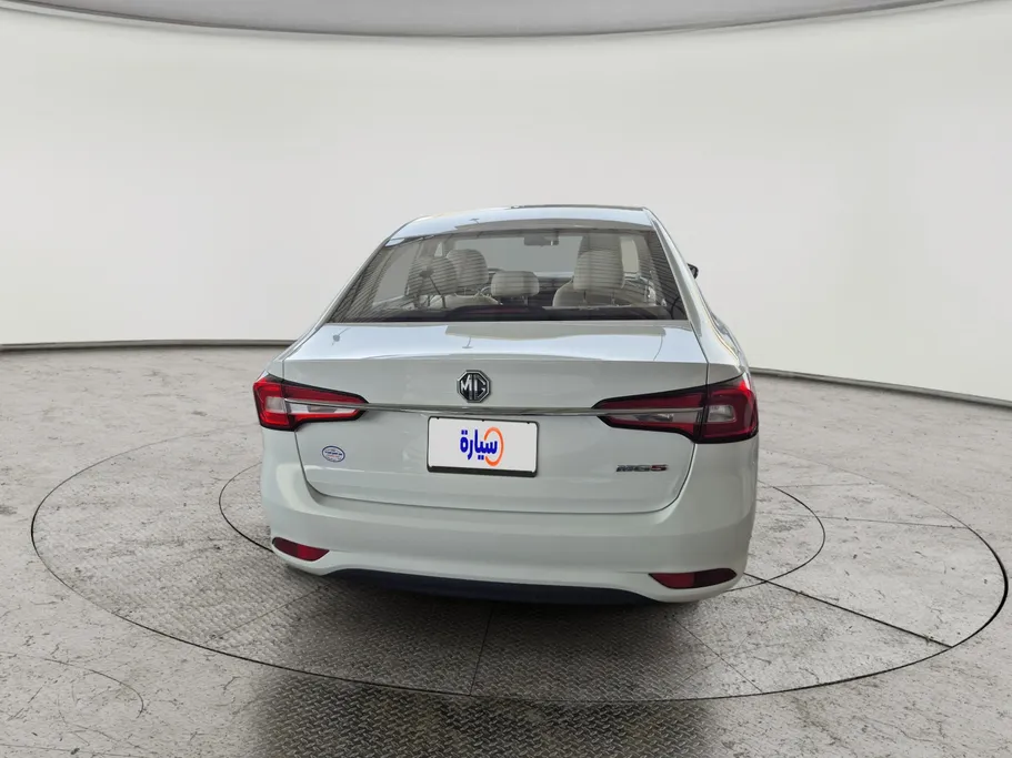 2023 MG 5 STD 