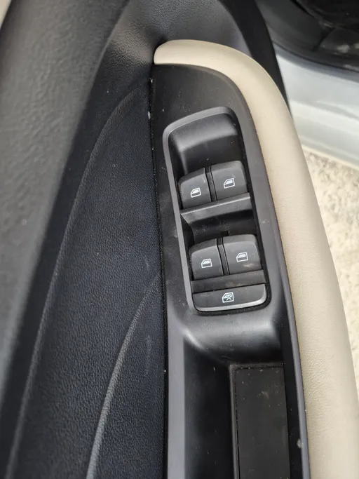 2023 MG 5 STD 
