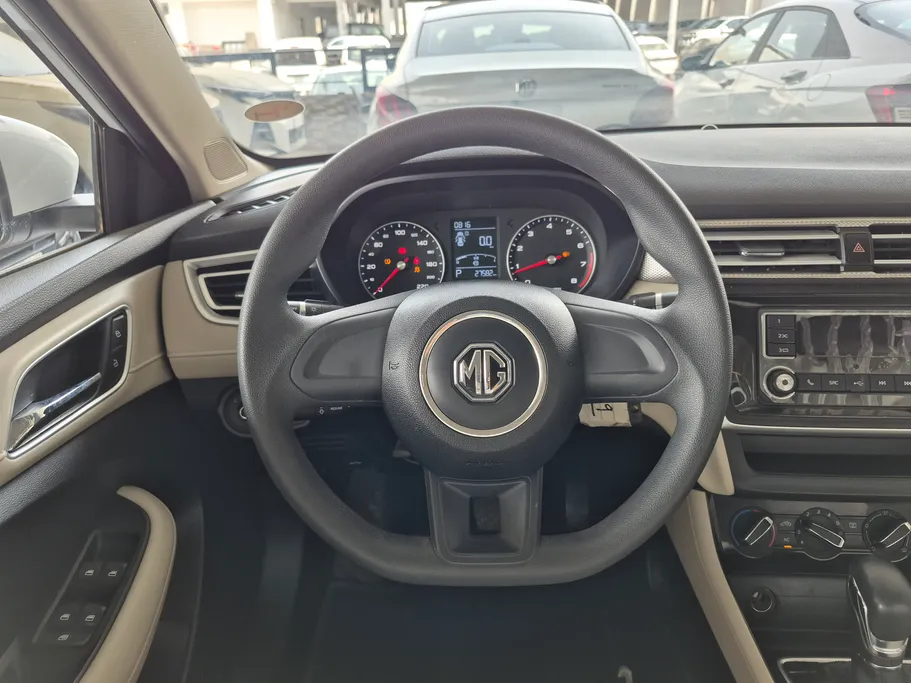 2023 MG 5 STD 