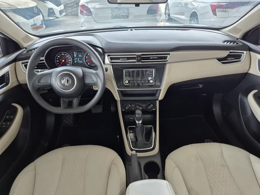 2023 MG 5 STD 