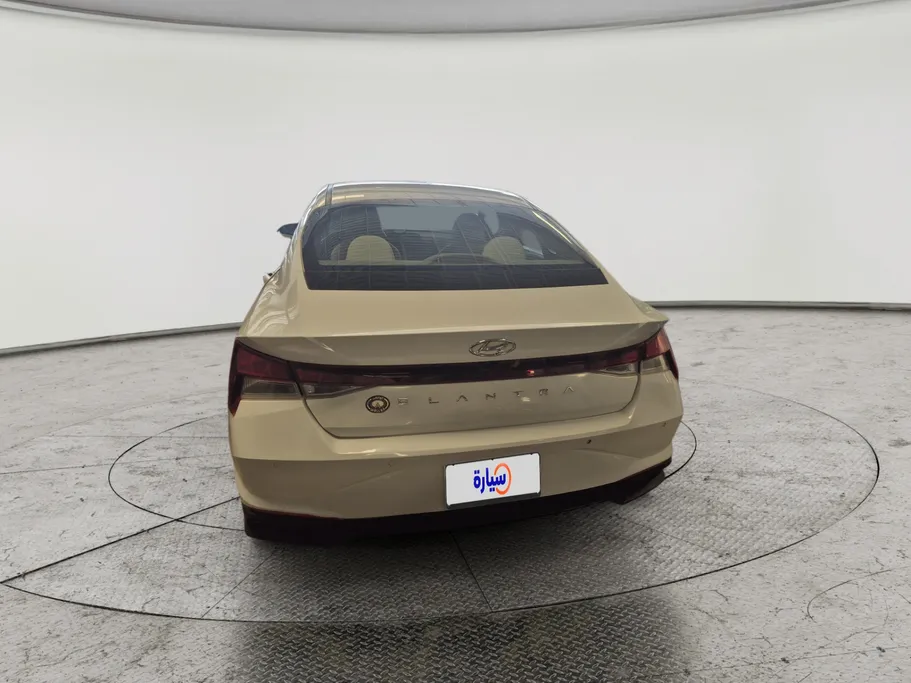 2021 هيونداي Elantra سمارت 