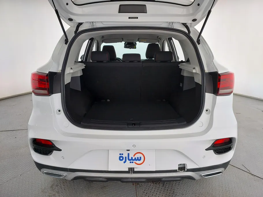 2023 MG ZS STD 