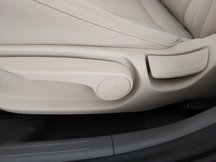 2025 Hyundai Elantra Fleet 