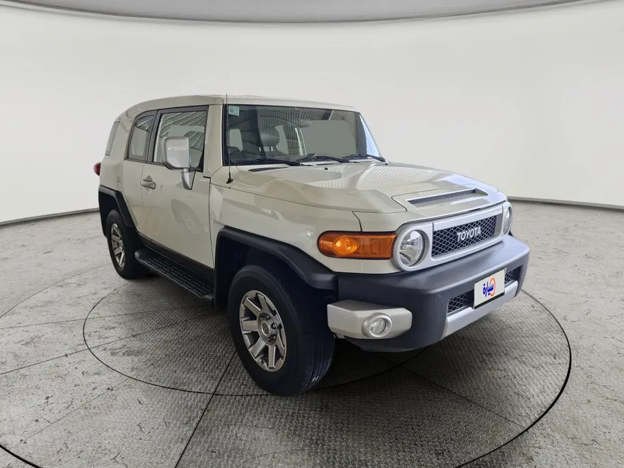 تويوتا اف جي FJ Cruiser 2023 