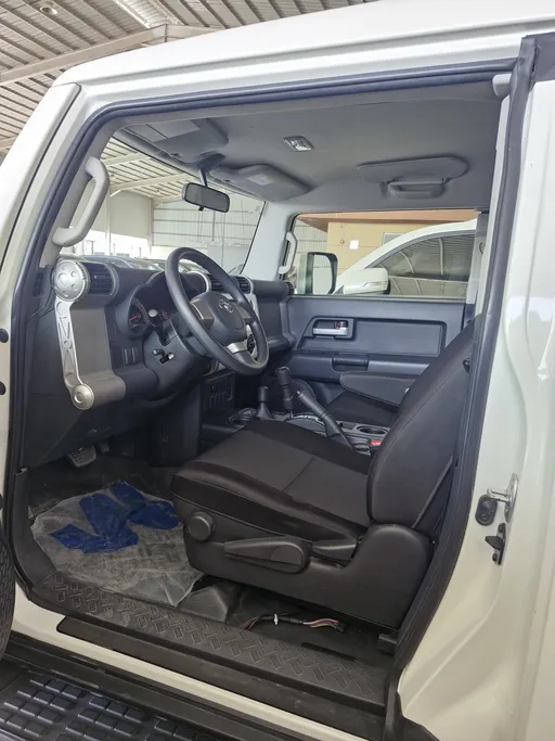 تويوتا اف جي FJ Cruiser 2023 