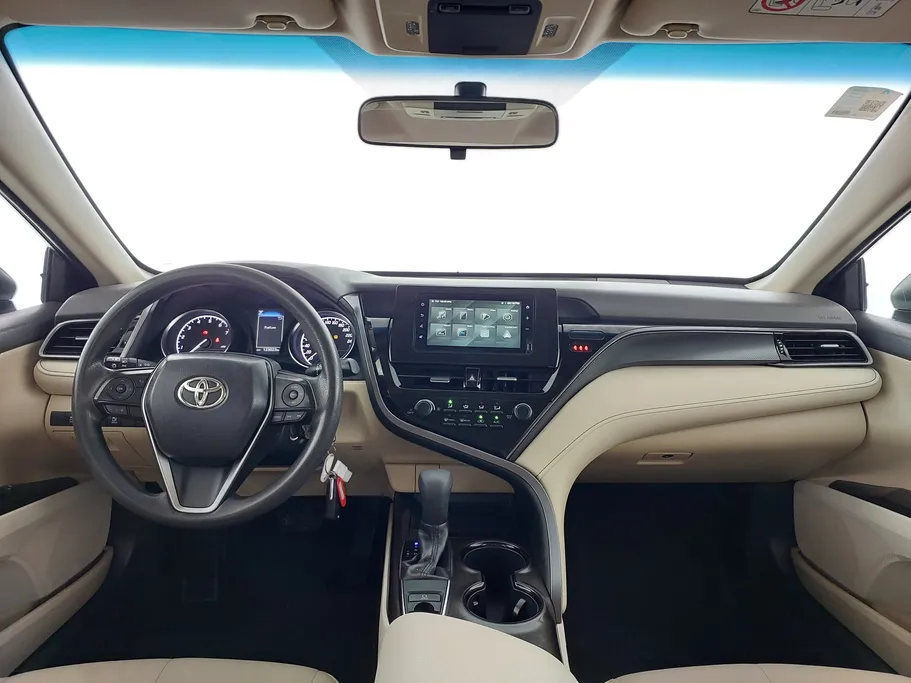 2022 Toyota Camry  LE 