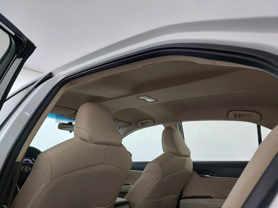 2022 Toyota Camry  LE 