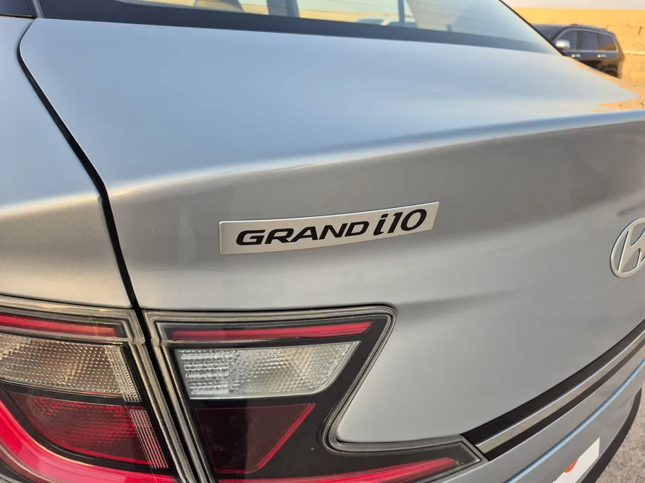 هيونداي Grand i10 فلييت 2024 