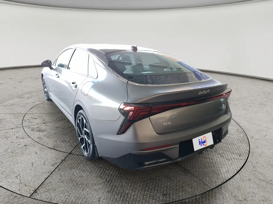 2025 Kia K5 GT Line 