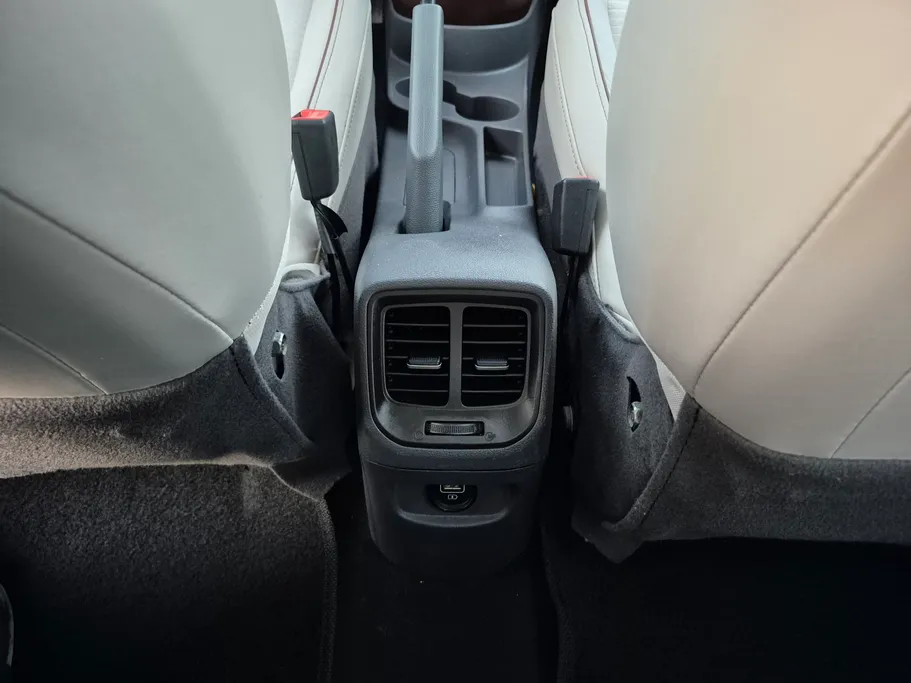 هيونداي Grand i10 فلييت 2024 