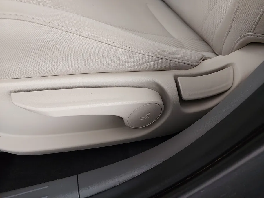 2025 Hyundai Elantra Fleet 