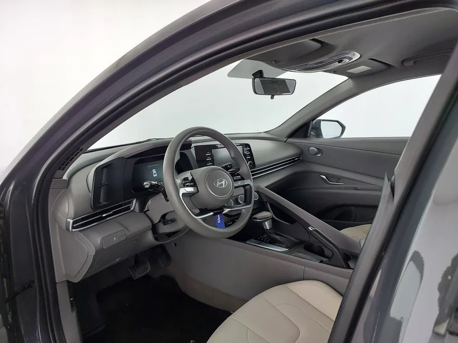 2025 Hyundai Elantra Fleet 