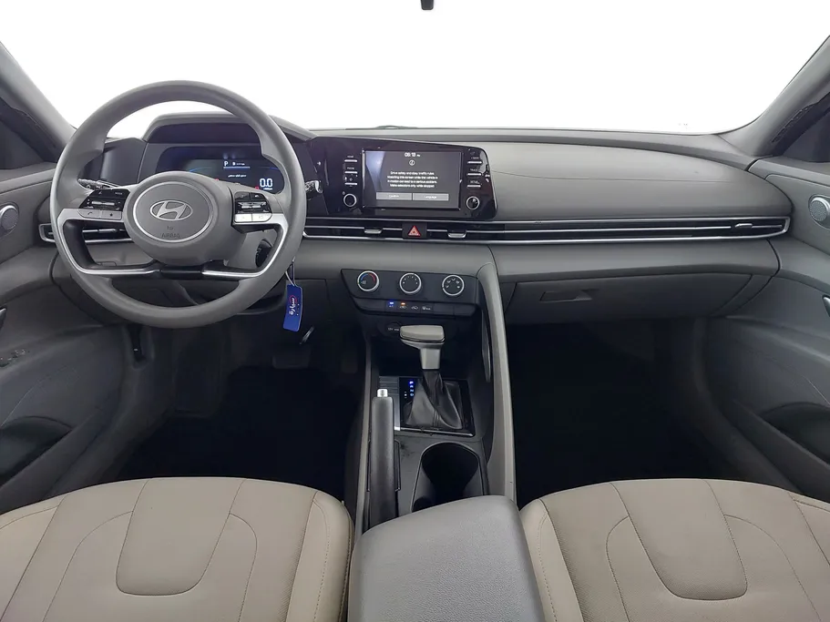 2025 Hyundai Elantra Fleet 