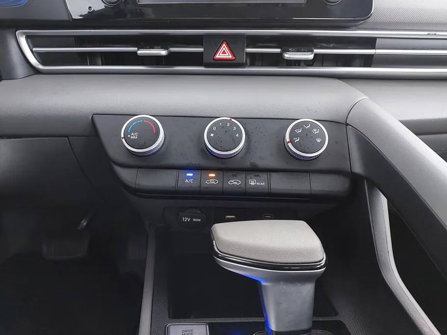 2025 Hyundai Elantra Fleet 