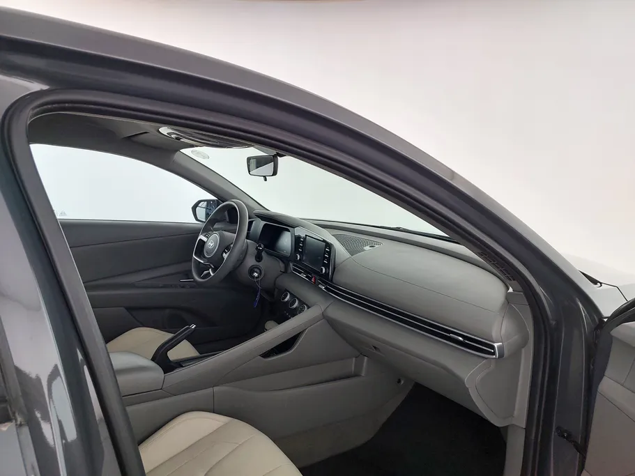 2025 Hyundai Elantra Fleet 