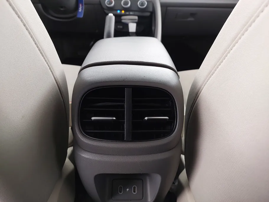 2025 Hyundai Elantra Fleet 