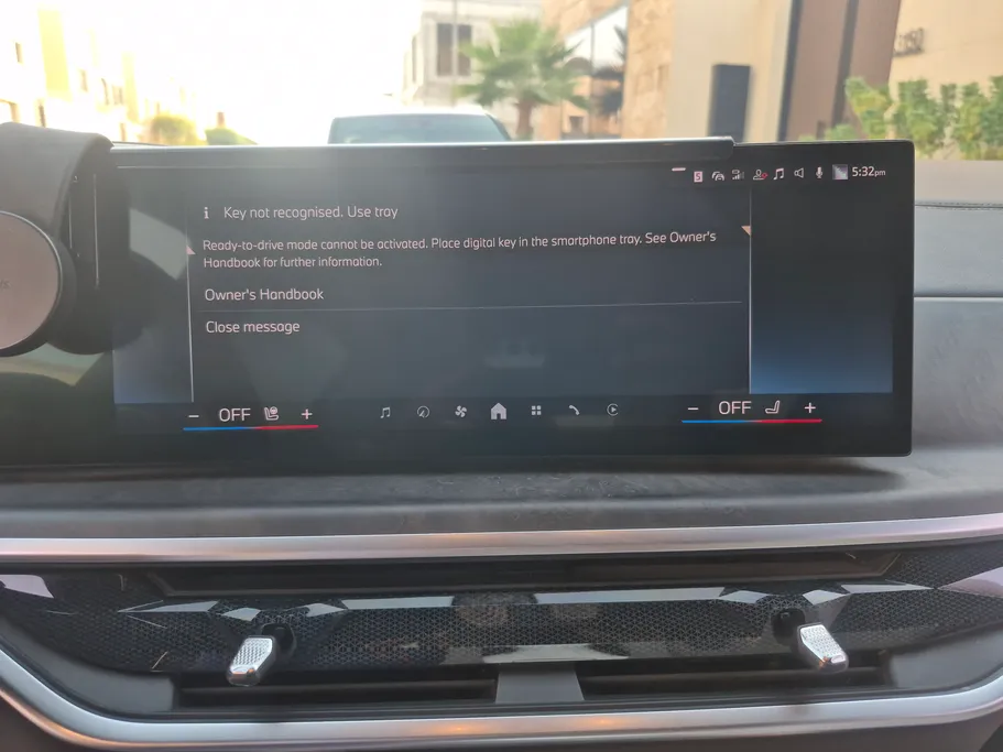 بي ام دبليو الفئة اكس 6 xDrive 40i 2024 