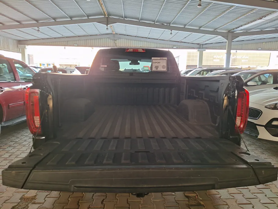 2024 GMC Sierra AT4 