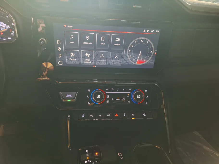 2024 GMC Sierra AT4 