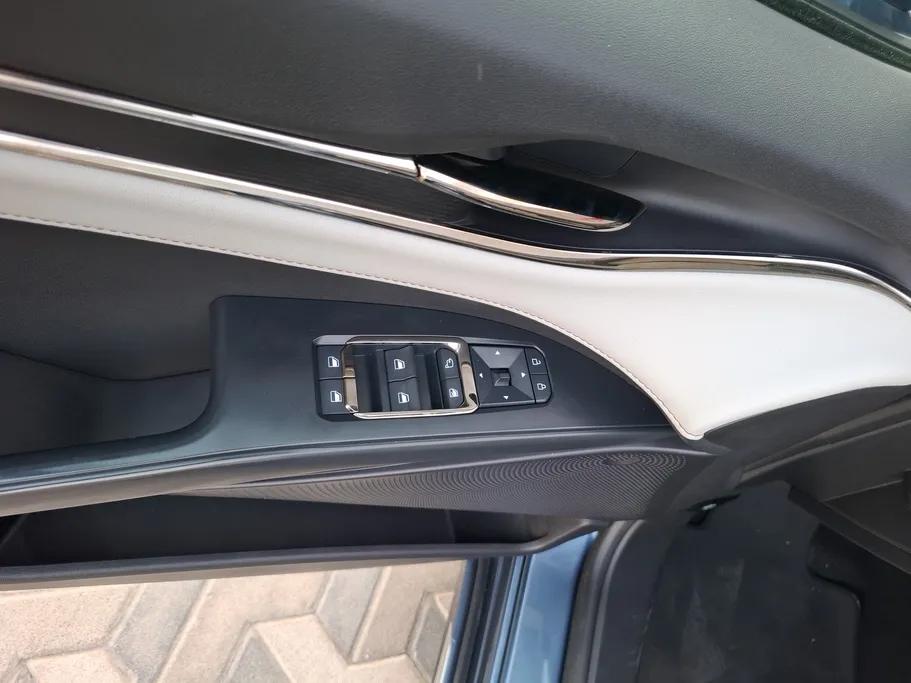 2024 Ford Taurus Trend 