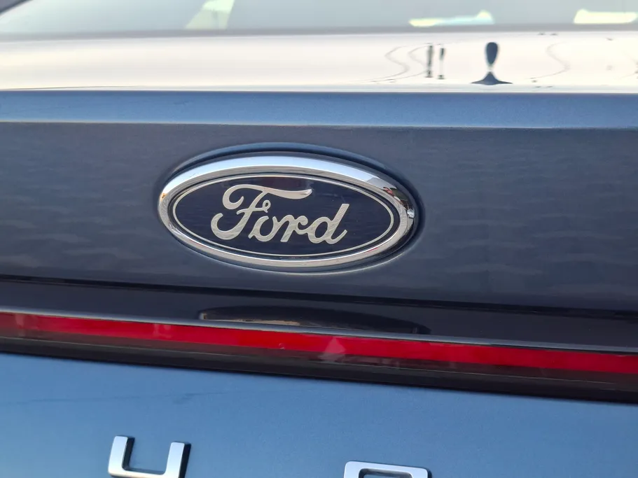 2024 Ford Taurus Trend 