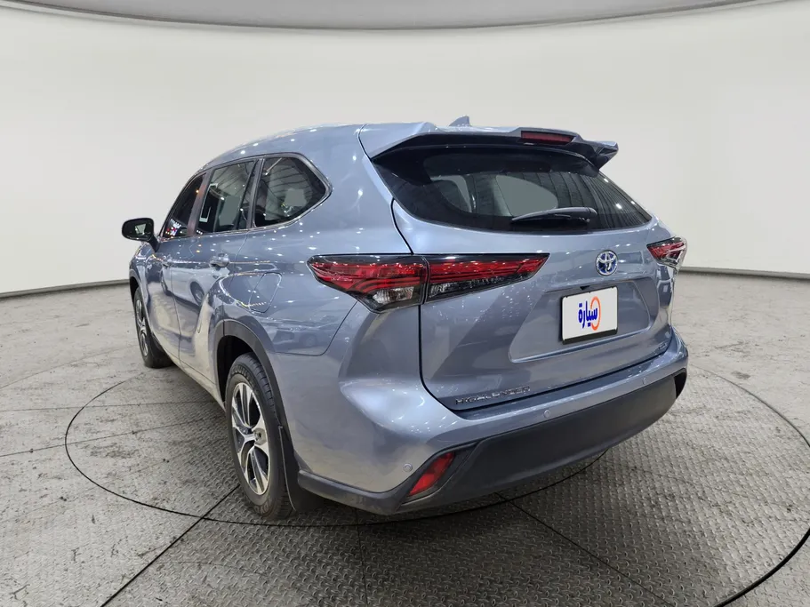 2023 Toyota Highlander GLE 