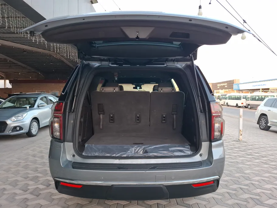 2023 Chevrolet Tahoe LS 