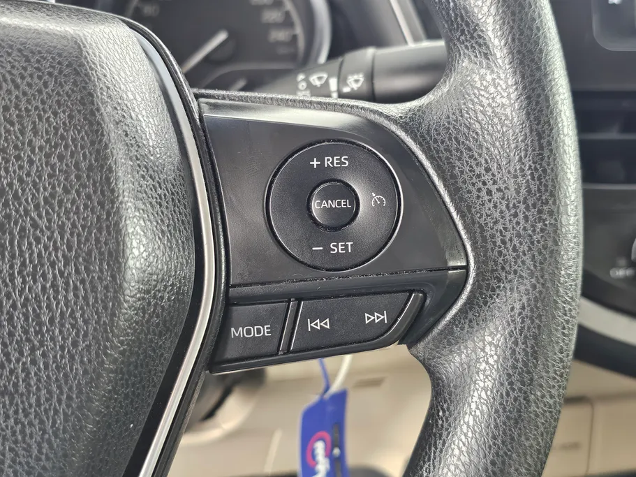 2022 تويوتا Camry  LE 