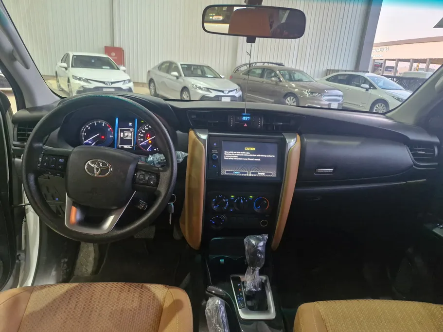 2023 Toyota Fortuner GX 