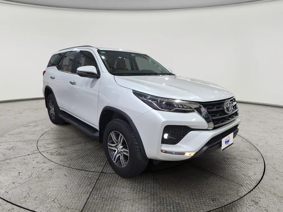2023 Toyota Fortuner VX 