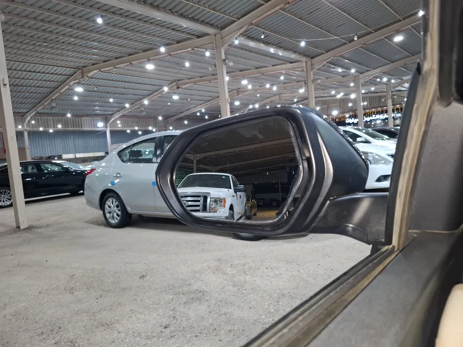 2024 Toyota Yaris  Y 