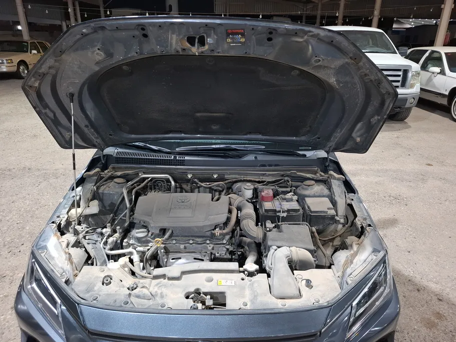 2024 Toyota Yaris  Y 