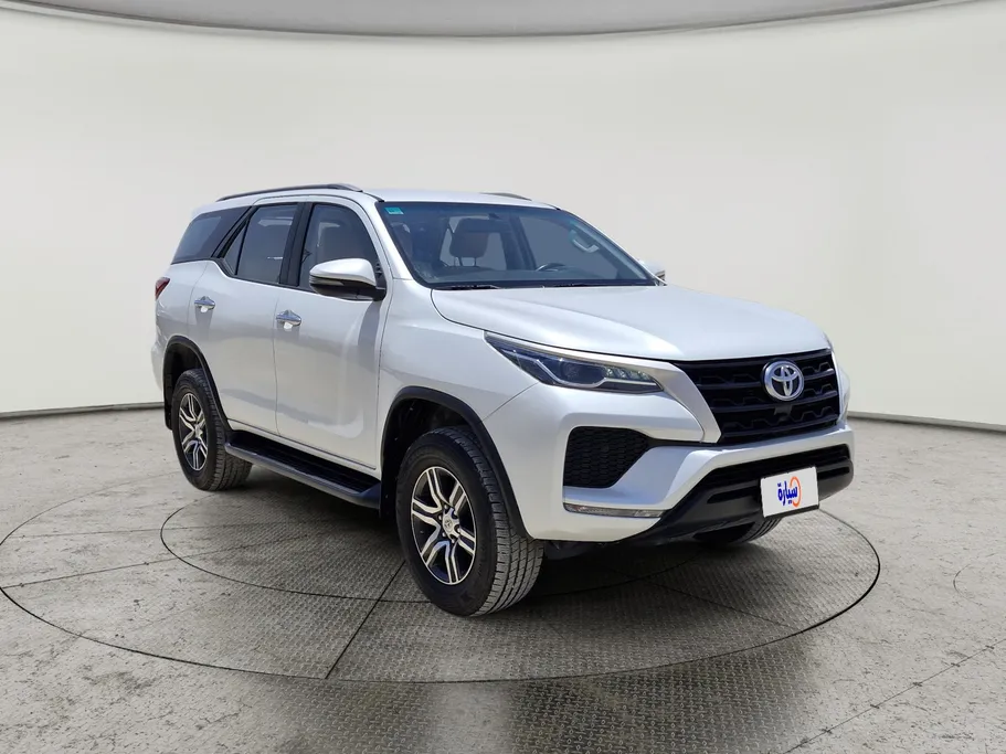 2023 Toyota Fortuner GX2 