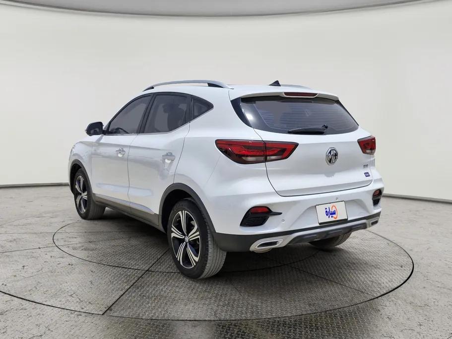 2022 MG ZS LUX 