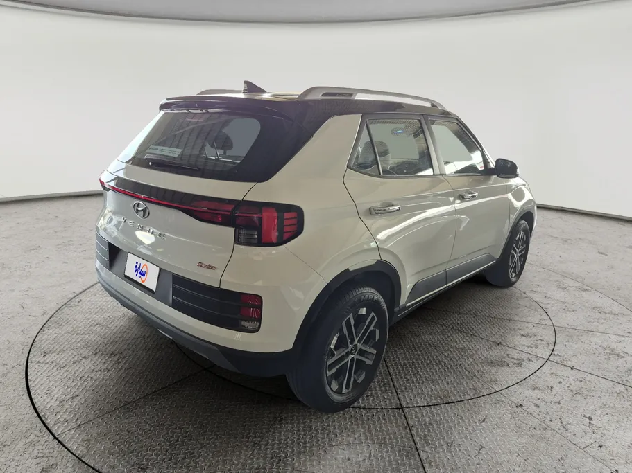 2025 Hyundai Venue Smart 